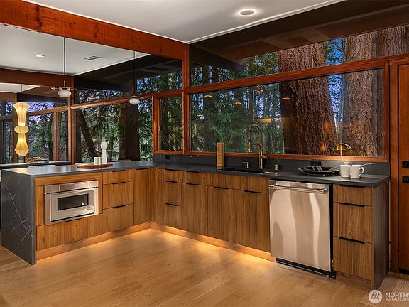 3rd image of 14841 SE 54th Street