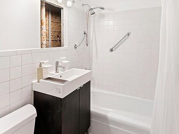5th image of 80 Beekman St APT 5H