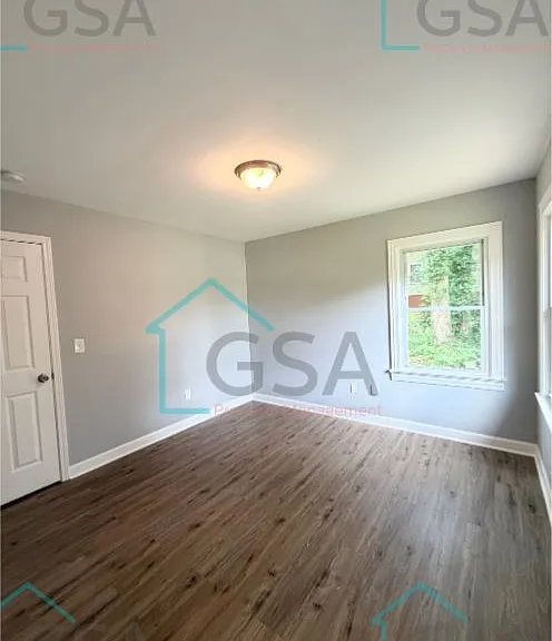 15 Penrose Ave — Photo 14