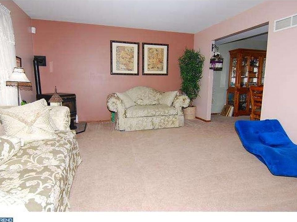 4220 Stoudts Ferry Bridge Rd, Reading, PA 19605 Zillow