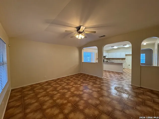 9803 Sandie — Photo 12