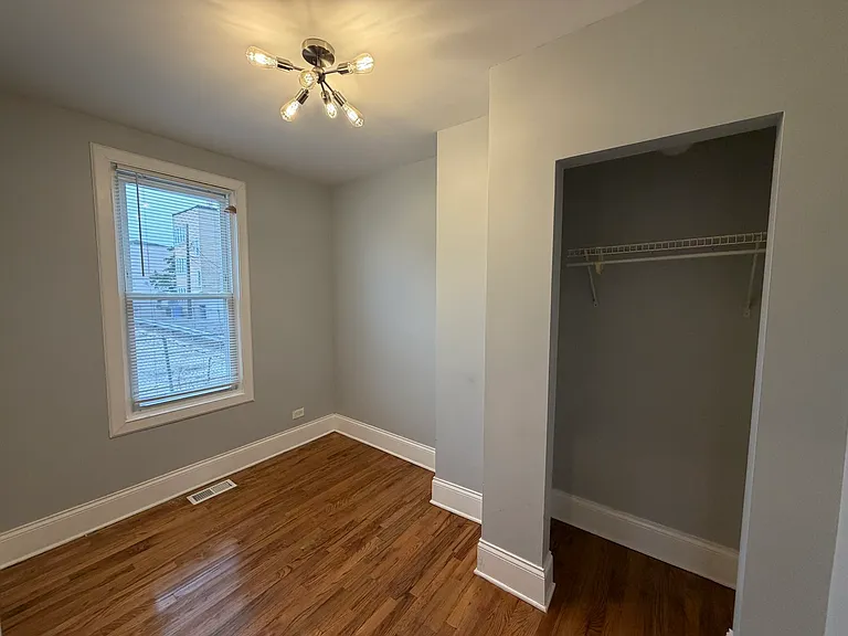 3614 W George St #2R — Photo 10