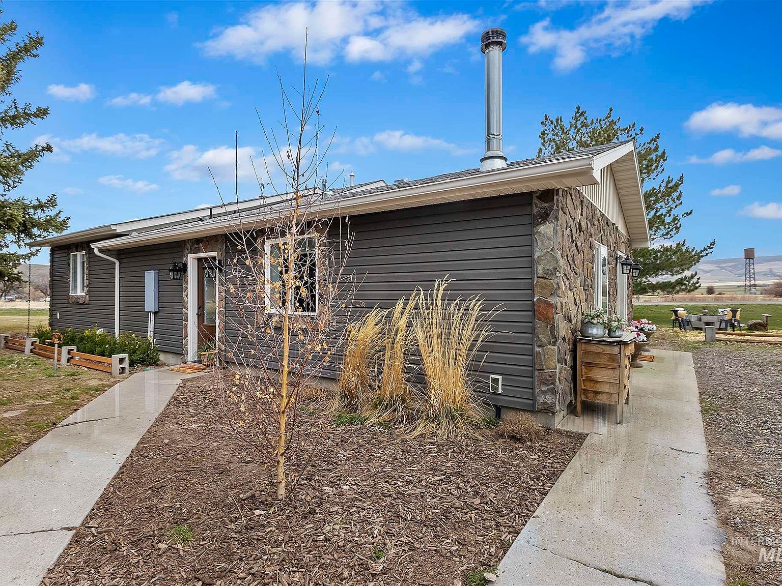 507 S Main St, Albion, ID 83311 Zillow