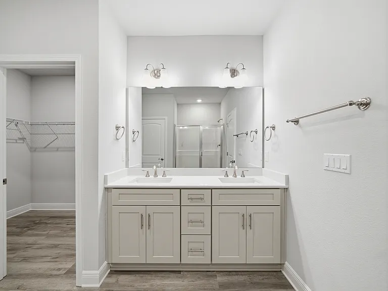 664 Alleyoak Ln — Photo 3