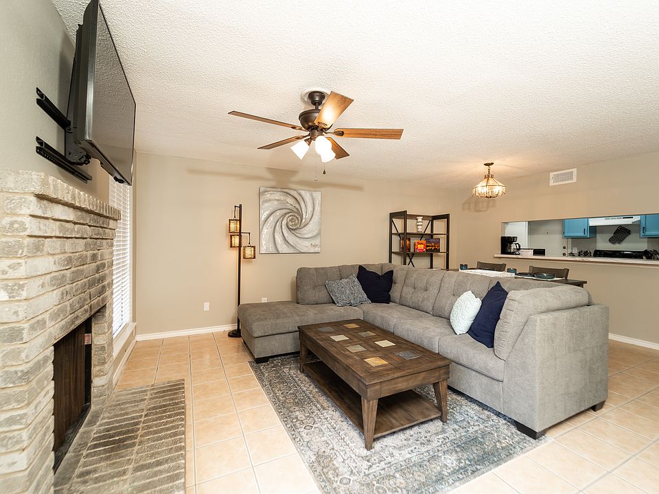 1st image of 2640 Gwendolyn Ln #B