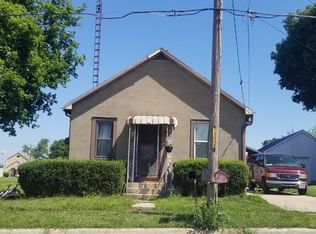 220 Saunders St, Dalzell, IL 61320