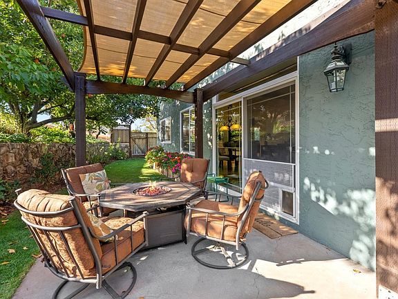 5th image of 484 Curie Dr
