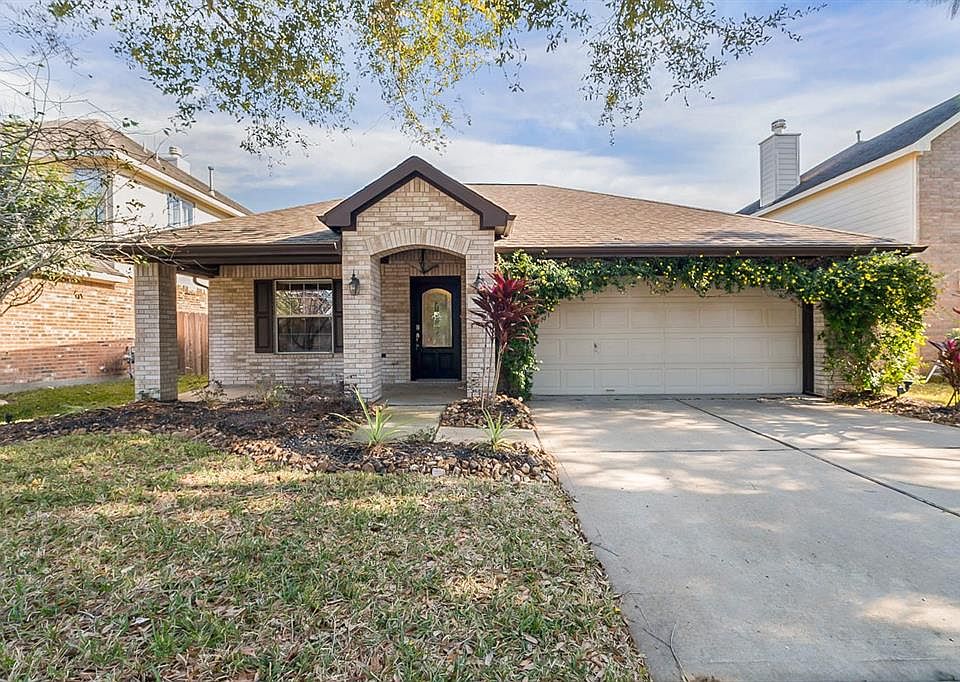 2nd image of 5031 Birch Manor Ln