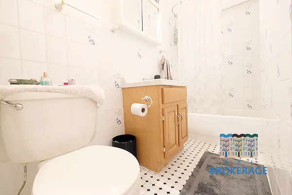 Rented by SBJ Brokerage, LLC | media 19