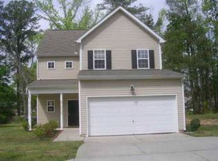 2912 Smooth Stone Trl, Raleigh, NC 27610