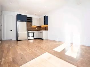435 Meeker Ave #2F, Brooklyn, NY 11222