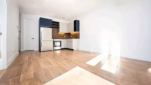 435 Meeker Ave #2B Photo 1