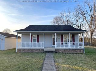 529 25th St, Dunbar, WV 25064