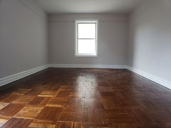 3rd image of 2704 Ocean Ave APT A3