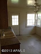 4th image of 2522 W Belmont Ave