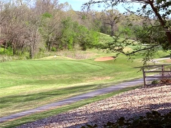 16 Ellwood Cir, Bella Vista, AR 72715