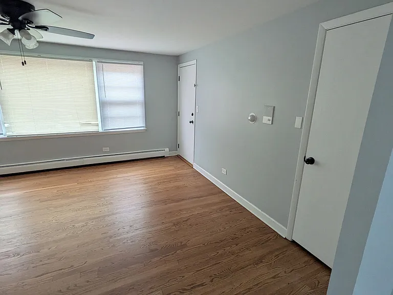 6212 W Montrose Ave #1R — Photo 27