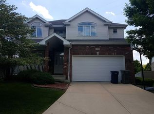 11349 Longwood Cir, Orland Park, IL 60467