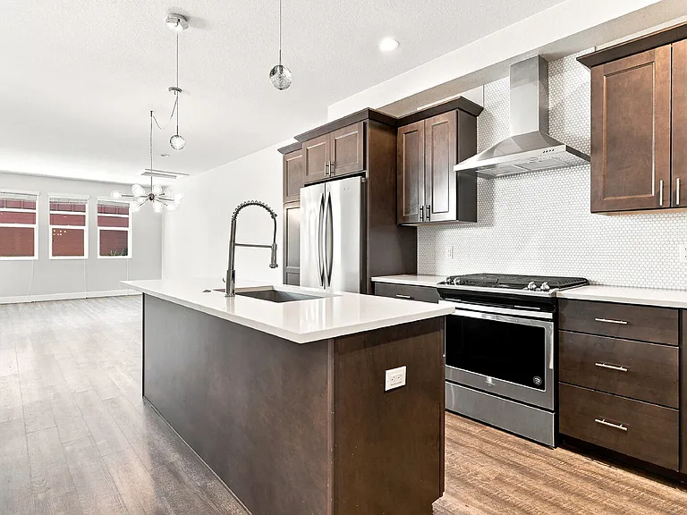 3078 S Lincoln St — Photo 9