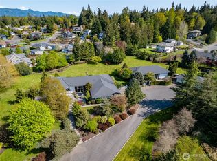 3720 Mohawk Ct, Mount Vernon, WA 98273