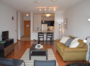 301 Harbour Town Dr APT 209, Madison, WI 53717