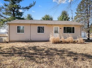 7801 Wagon Wheel Ln, Rockford, IL 61109