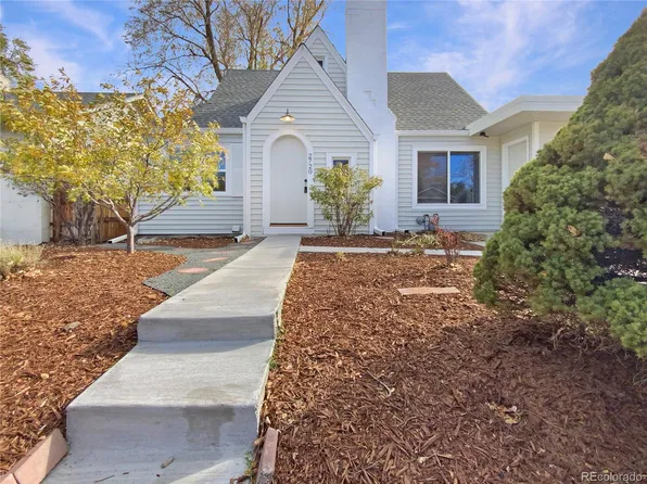 2720 S Logan Street, Englewood, CO 80113