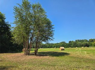 425 SE Tract 611 Rd #A, Clinton, MO 64735