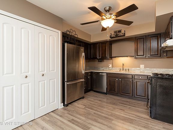 4th image of 1078 Manchester Ct #1078