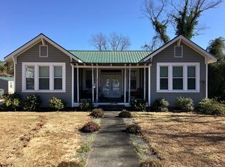 206 Minturn Ave, Hamlet, NC 28345