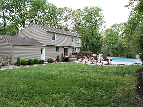 Plenty of Yard to Play