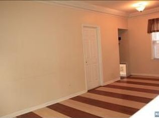 20 High St, East Rutherford, NJ 07073