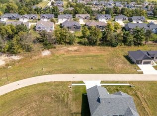 3665 McLain Way, Hiawatha, IA 52233