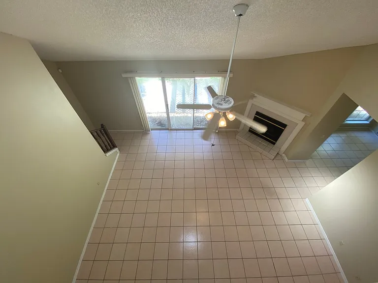 24 Neptune Dr — Photo 36