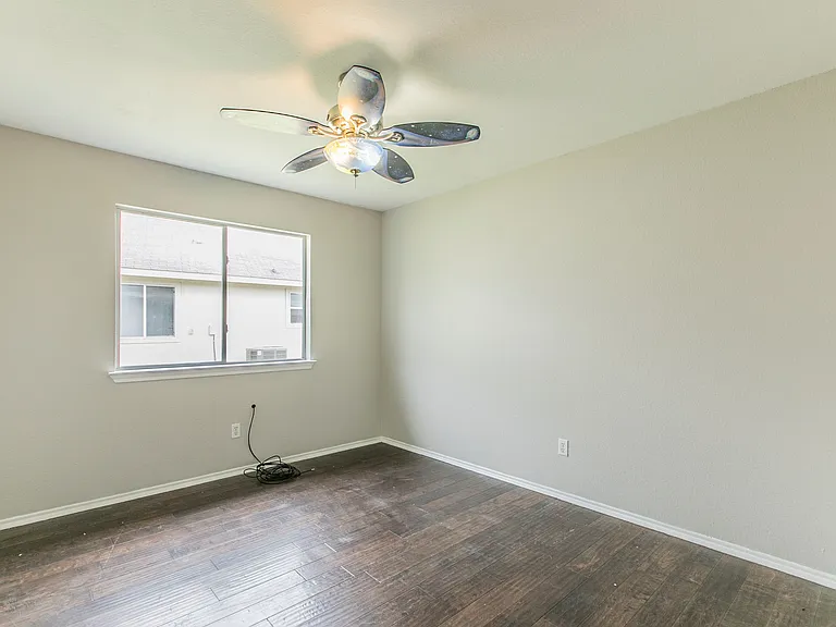 104 Easy St — Photo 11