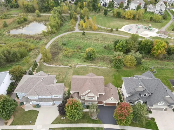 5375 Polaris Ln N, Plymouth, MN 55446