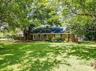 6064 Wonder Dr, Fort Worth, TX 76133
