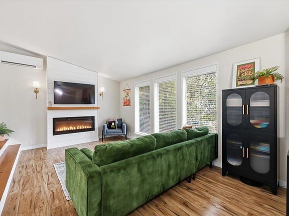 2nd image of 1505 S Bettman Rd