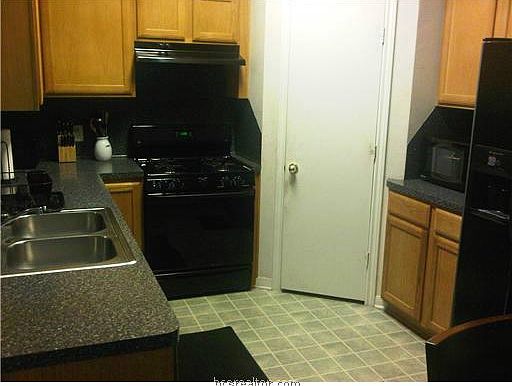 4th image of 2903 N Jenna Ct