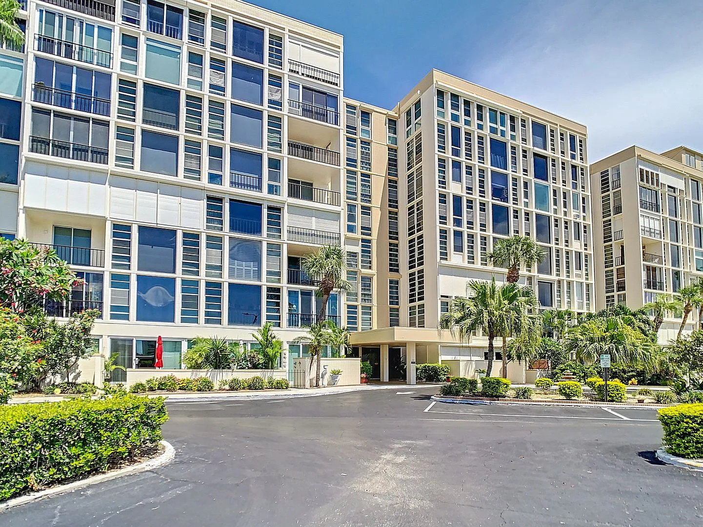 55 and Over Building / The Ambassador Building at Bay Island — Photo 3