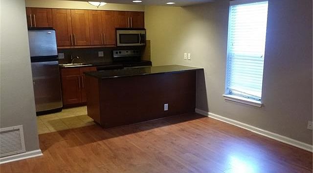 2nd image of 7685 Northcross Dr Unit 200