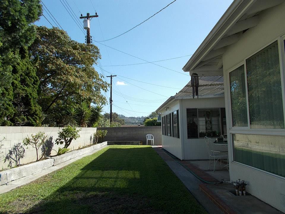 2nd image of 940 Middleton St