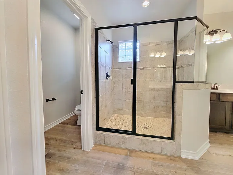 4413 Royal Oak Blvd — Photo 32
