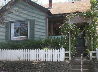 767 NW 3rd St, Grants Pass, OR 97526