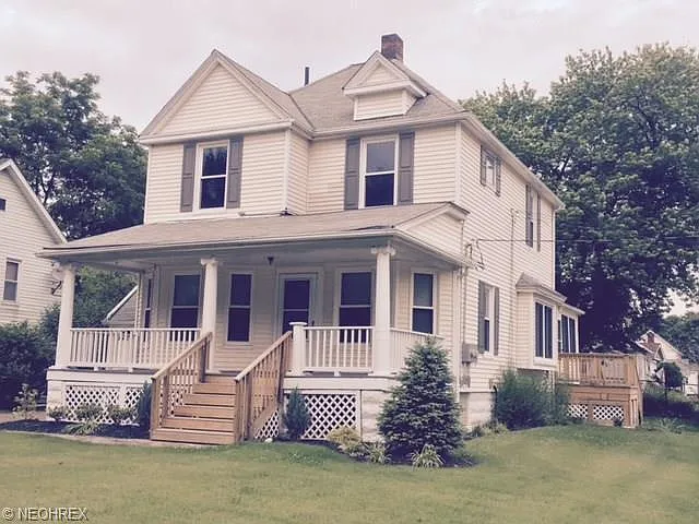 4003 Valley Rd photo 1