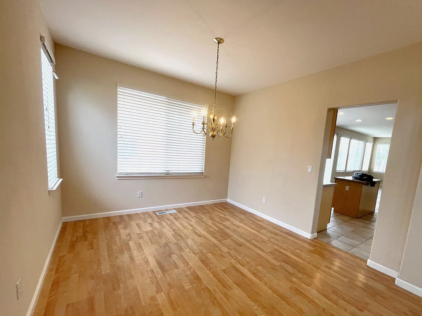 Super Desirable Southwest Reno — Photo 4