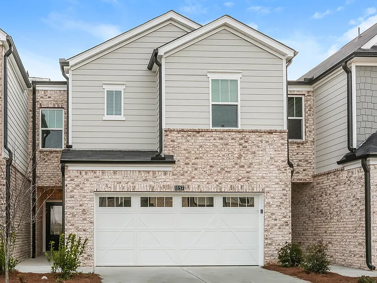 1157 Sunny Lake Dr — Photo 4