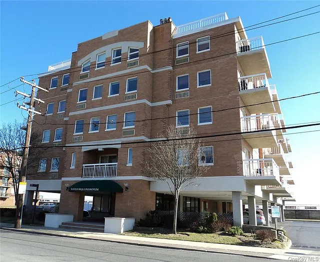 780 W Broadway #2E