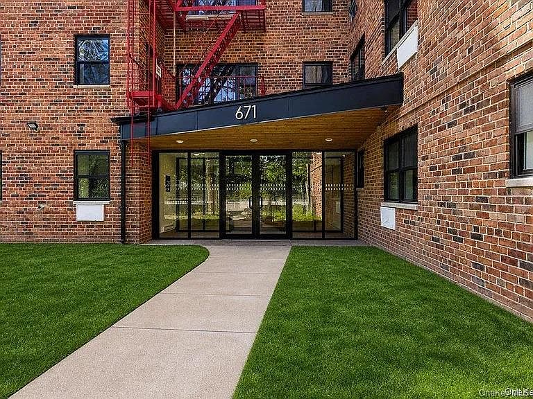 1st image of 671 Bronx River Road #LG