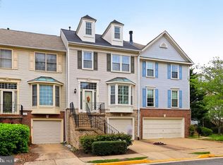 5822 Clapham Rd, Alexandria, VA 22315